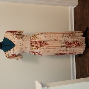 Enfocus peach floral formal dress